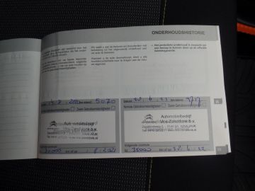 Citroën C3 1.2 PureTech S&S Feel Edition Navigatie, Clima controle, Cruise c