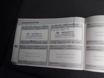 Citroën C3 1.2 PureTech S&S Feel Edition Navigatie, Clima controle, Cruise c