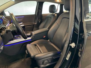 Mercedes-Benz GLA 250e Progressive-BURMESTER-SFEERVERLICHTING-STOELVERWARMING-CAMER