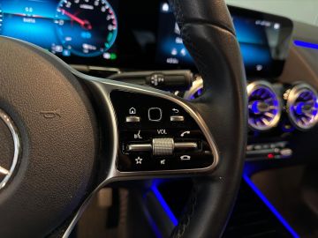 Mercedes-Benz GLA 250e Progressive-BURMESTER-SFEERVERLICHTING-STOELVERWARMING-CAMER