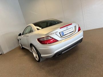 Mercedes-Benz SLK 200 AMG STYLING-AUTOMAAT-ORIG NL-AIR SCARF-STOELVERWARMING-PANORA