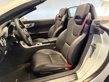 Mercedes-Benz SLK 200 AMG STYLING-AUTOMAAT-ORIG NL-AIR SCARF-STOELVERWARMING-PANORA