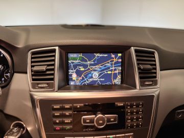 Mercedes-Benz M-Klasse 350 BlueTEC AMG STYLING-ORIG NL-COMPLETE ONDERHOUDSHISTORIE-LUCHT