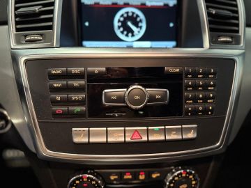 Mercedes-Benz M-Klasse 350 BlueTEC AMG STYLING-ORIG NL-COMPLETE ONDERHOUDSHISTORIE-LUCHT