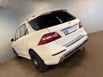 Mercedes-Benz M-Klasse 350 BlueTEC AMG STYLING-ORIG NL-COMPLETE ONDERHOUDSHISTORIE-LUCHT