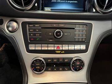 Mercedes-Benz SL 400 AMG STYLING-RIJPAKKET-PANO-AIRSCARF-MEMORY-SOUND-ZEER COMPLEE