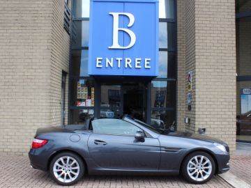 Mercedes-Benz SLK 200 Automaat-AIRSCARF-NAVIGATIE-LEDER-PTS-STOELVERWAMING