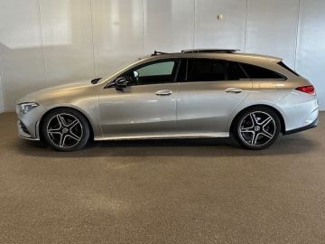Mercedes-Benz CLA Shooting Brake 180 AMG STYLING-PANORAMA-NIGHT-SFEER-WIDESCREEN-DO