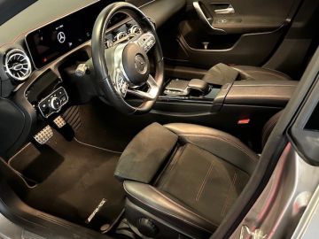 Mercedes-Benz CLA Shooting Brake 180 AMG STYLING-PANORAMA-NIGHT-SFEER-WIDESCREEN-DO