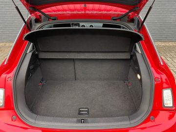 Audi A1 1.4 TFSI 119g. Attraction Pro Line Business Automaat