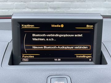 Audi A1 1.4 TFSI 119g. Attraction Pro Line Business Automaat