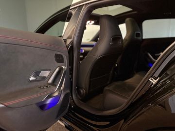 Mercedes-Benz CLA Shooting Brake 250e Hybrid AMG Styling-PANORAMA-CAMERA-TREKHAAK-S