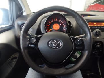 Toyota Aygo 1.0 VVT-i x-fun Airco, Elek ramen, Centrale vergrendeling op sleu