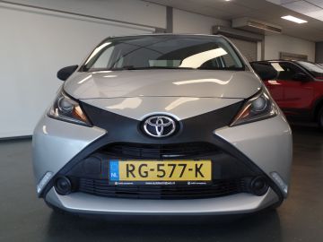 Toyota Aygo 1.0 VVT-i x-fun Airco, Elek ramen, Centrale vergrendeling op sleu