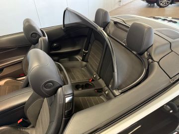 Mercedes-Benz C-Klasse Cabrio 250 AMG STYLING-AIRSCARF-AIRCAP-CAMERA-COMAND-SFEER-COMPLE