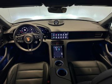 Porsche Taycan 79 kWh 326 PK SPORT CHRONO-PANORAMA-PASM-SURROUND VIEW-MEMORY-COM