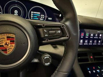 Porsche Taycan 79 kWh 326 PK SPORT CHRONO-PANORAMA-PASM-SURROUND VIEW-MEMORY-COM
