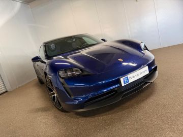 Porsche Taycan 79 kWh 326 PK SPORT CHRONO-PANORAMA-PASM-SURROUND VIEW-MEMORY-COM