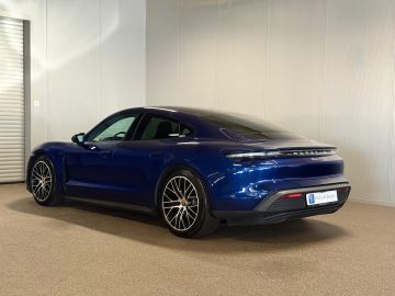 Porsche Taycan 79 kWh 326 PK SPORT CHRONO-PANORAMA-PASM-SURROUND VIEW-MEMORY-COM