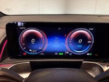 Mercedes-Benz EQB 250+ 7 Persoons 71 kWh SOH 99%-AMG STYLING-PANORAMA-MEMORY-DISTRO