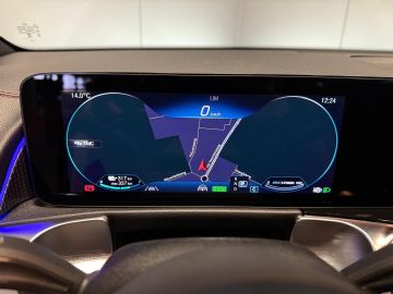 Mercedes-Benz EQB 250+ 7 Persoons 71 kWh SOH 99%-AMG STYLING-PANORAMA-MEMORY-DISTRO