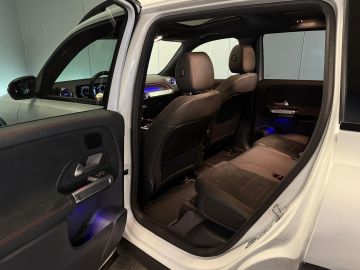 Mercedes-Benz EQB 250+ 7 Persoons 71 kWh SOH 99%-AMG STYLING-PANORAMA-MEMORY-DISTRO