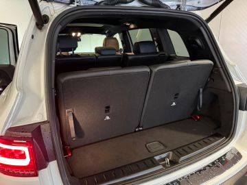 Mercedes-Benz EQB 250+ 7 Persoons 71 kWh SOH 99%-AMG STYLING-PANORAMA-MEMORY-DISTRO