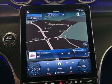 Mercedes-Benz GLC 300e 4 Matic Avantgarde Advanced-DIGITAL LIGHT-MEMORY-DISTRONIC-C