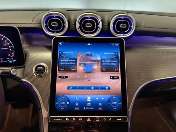 Mercedes-Benz GLC 300e 4 Matic Avantgarde Advanced-DIGITAL LIGHT-MEMORY-DISTRONIC-C