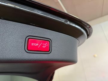 Mercedes-Benz GLC 300e 4 Matic Avantgarde Advanced-DIGITAL LIGHT-MEMORY-DISTRONIC-C