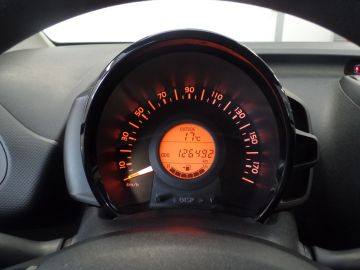 Toyota Aygo 1.0 VVT-i x-fun 5drs Airco, Elek ramen, Centrale vergrendeling op