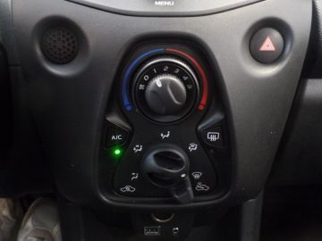 Toyota Aygo 1.0 VVT-i x-fun 5drs Airco, Elek ramen, Centrale vergrendeling op