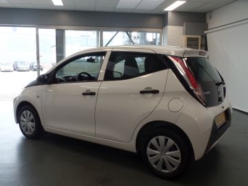 Toyota Aygo 1.0 VVT-i x-fun 5drs Airco, Elek ramen, Centrale vergrendeling op