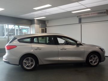 Ford Focus Wagon 1.0 EcoBoost Trend Edition Business Navigatie, Cruise contr