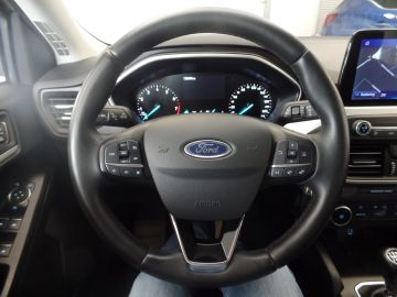Ford Focus Wagon 1.0 EcoBoost Trend Edition Business Navigatie, Cruise contr