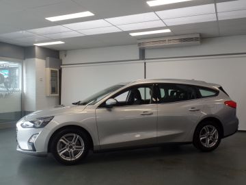 Ford Focus Wagon 1.0 EcoBoost Trend Edition Business Navigatie, Cruise contr