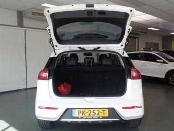 Kia Niro 1.6 GDi Hybrid ExecutiveLine Navigatie, Achteruitrijcamera, Clima