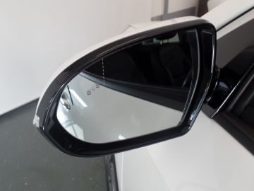 Kia Niro 1.6 GDi Hybrid ExecutiveLine Navigatie, Achteruitrijcamera, Clima