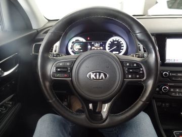 Kia Niro 1.6 GDi Hybrid ExecutiveLine Navigatie, Achteruitrijcamera, Clima