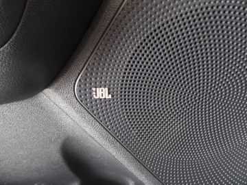 Kia Niro 1.6 GDi Hybrid ExecutiveLine Navigatie, Achteruitrijcamera, Clima