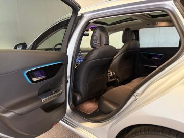 Mercedes-Benz C-Klasse Estate 220D AVANTGARDE-PANORAMADAK-TREKHAAK-SFEER-CAMERA-COMPLEET