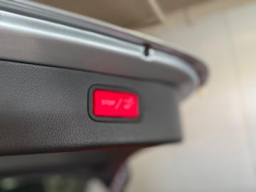 Mercedes-Benz C-Klasse Estate 220D AVANTGARDE-PANORAMADAK-TREKHAAK-SFEER-CAMERA-COMPLEET