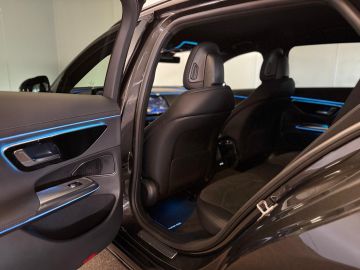 Mercedes-Benz E-Klasse Estate 200 AMG STYLING-NW MODEL-NIGHT-CAMERA-TREKHAAK-DODEHOEK-CO