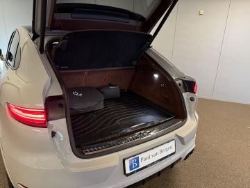 Porsche Cayenne Coupé 3.0e Hybrid KRIJT-SPORT DESIGN-CLUBLEER-PANO-STOELEN 18 VOU