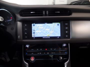 Jaguar XF 3.0d Portfolio 300pk!!, Full options, Nederlandse auto, Uniek 136
