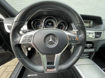 Mercedes-Benz E-Klasse 300 AMG-Style - ILS - Stoelmemory - Etc.