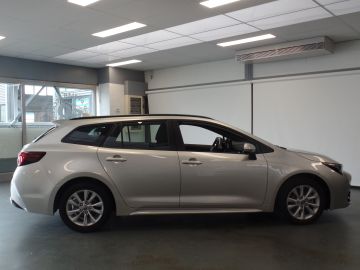 Toyota Corolla Touring Sports Hybrid 140 Active, Automaat, Navigatie, Clima controle, Achteruit