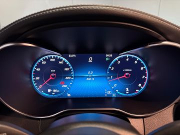 Mercedes-Benz C-Klasse Coupé 180 Facelift AMG STYLING-CAMERA-DIGI DASH-COMPLEET