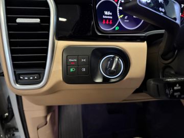 Porsche Cayenne Coupé 3.0 E-Hybrid Platinum Edition SPORT DESIGN-PANO-LUCHTV-STOE