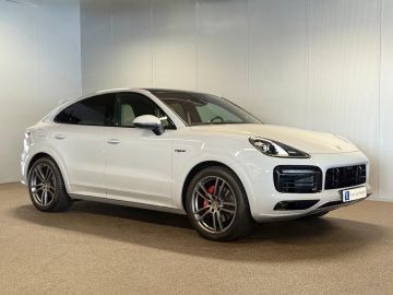 Porsche Cayenne Coupé 3.0 E-Hybrid Platinum Edition SPORT DESIGN-PANO-LUCHTV-STOE